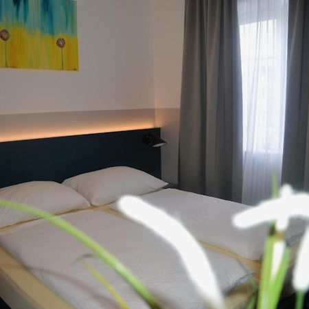 Pension Elisabeth - Rooms & Apartments Salzburg Bilik gambar