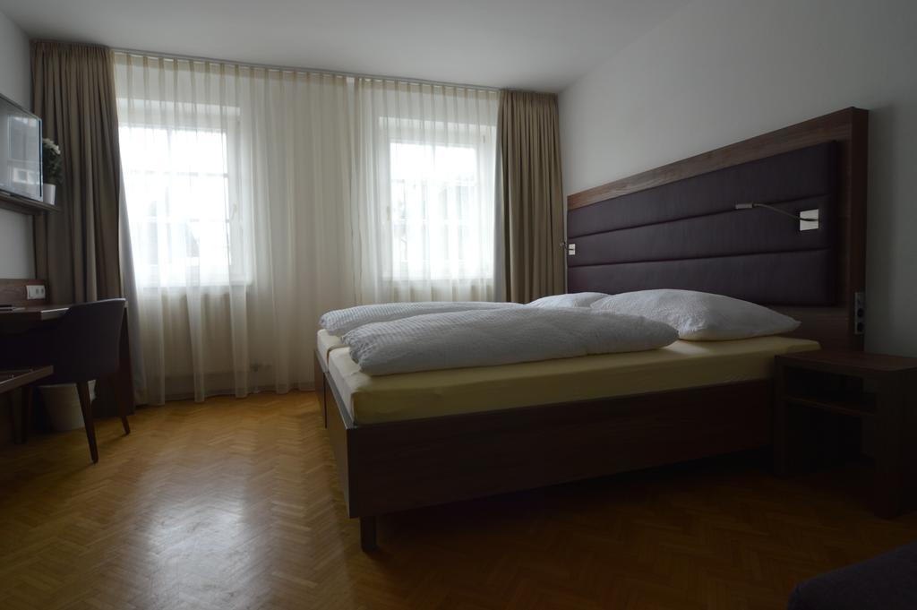 Pension Elisabeth - Rooms & Apartments Salzburg Luaran gambar